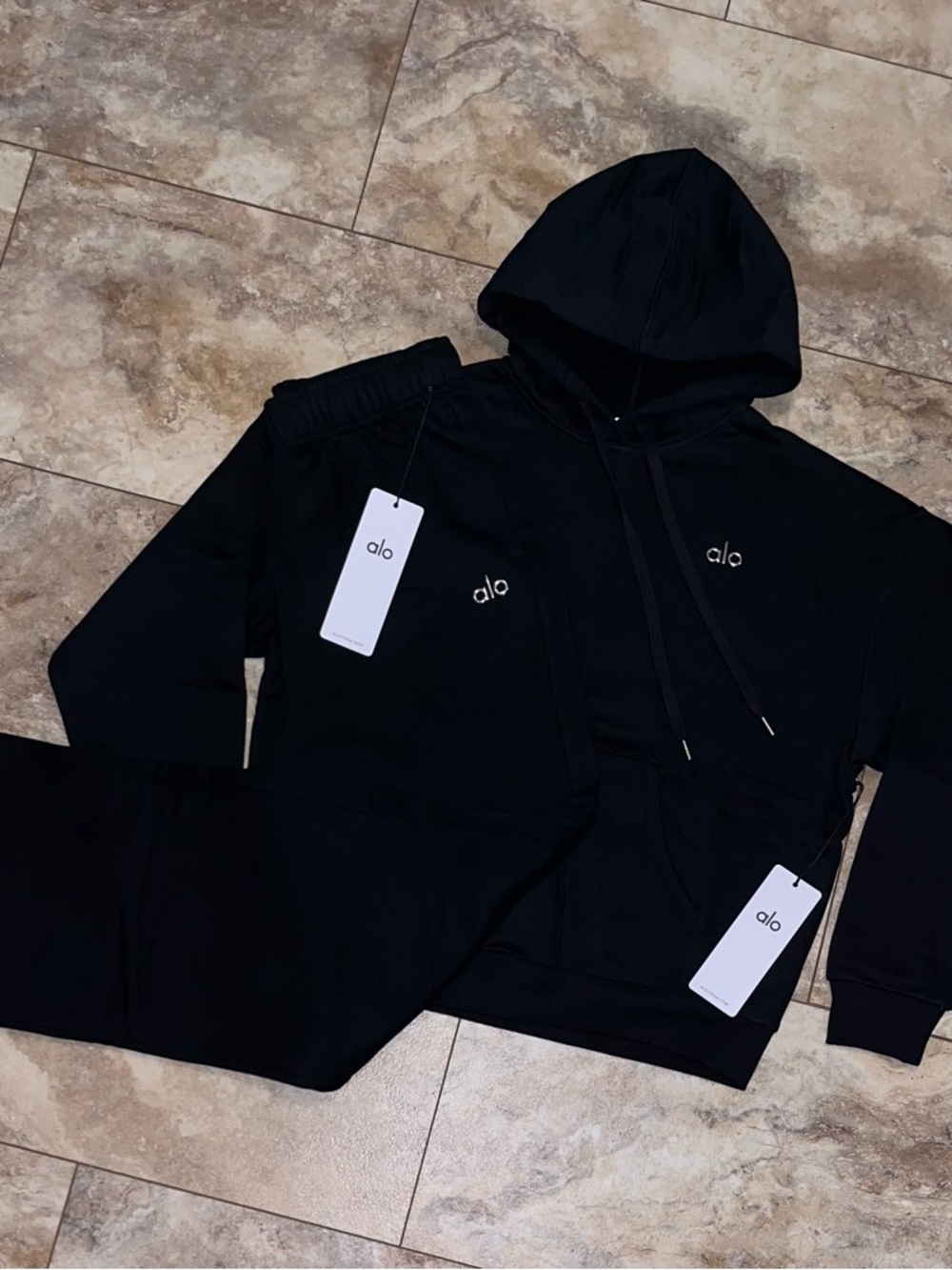 Alo Yoga Black Sweatsuit Hoodie Relaxed Sweatpants Set Size Medium